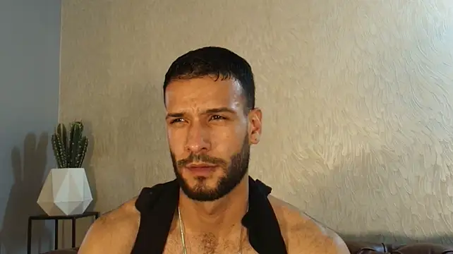 צ'אט XXX בשידור חי של Jacob_Benelli