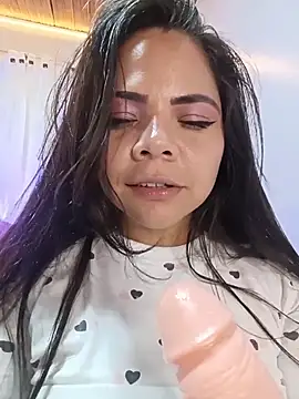 Živý XXX chat ROUSSE_SINCLAIR