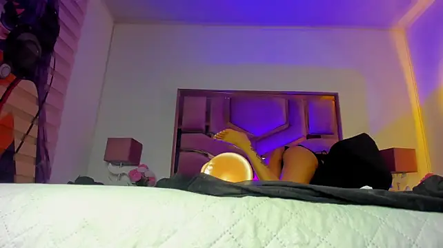 ZoeConti live XXX chat