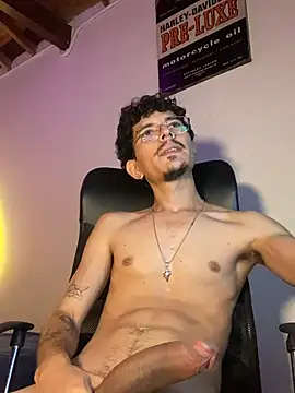 Chat XXX Live oreuk_dv