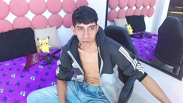XXX chat uživo modela Drake_Jack