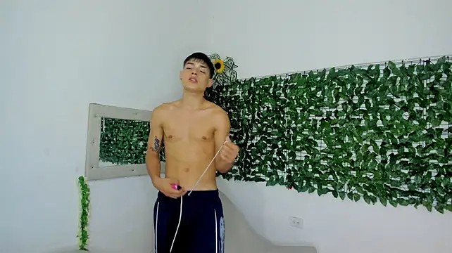 The_beby_guyn Live XXX chat