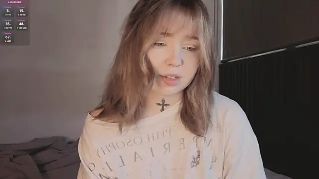 yumi_charm Chat XXX in diretta