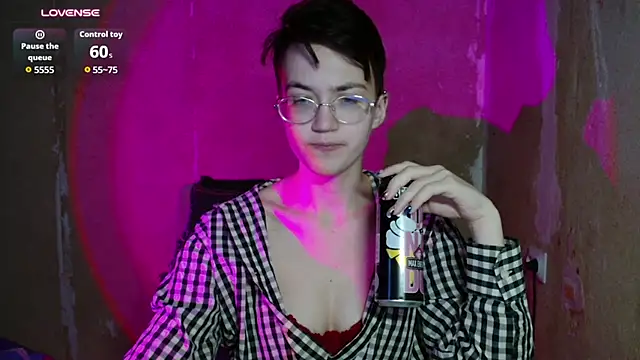 alisa_cutiepie 라이브 XXX 채팅
