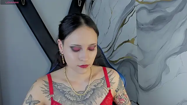 Czat XXX na żywo – AnnyThompson_