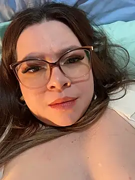 Just_caroline's Live XXX Chat