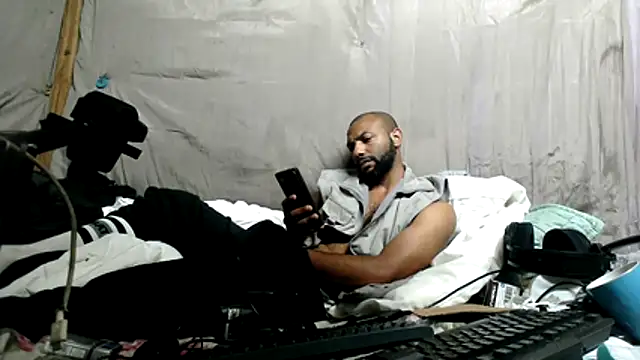 Živý XXX chat Camodick