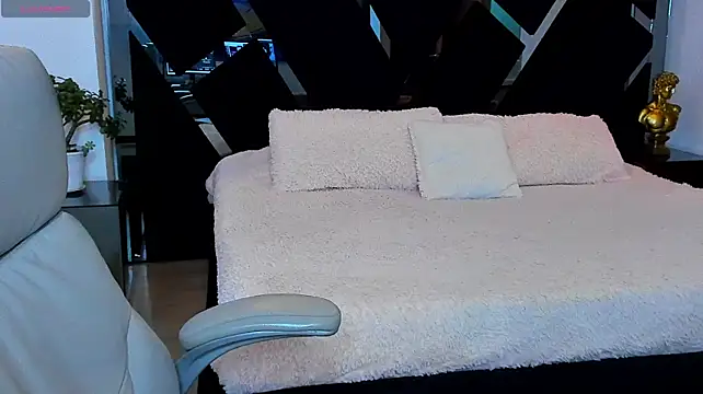 Raytorres 라이브 XXX 채팅