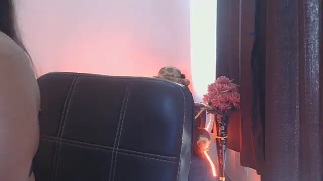 miss_garima Chat XXX in diretta
