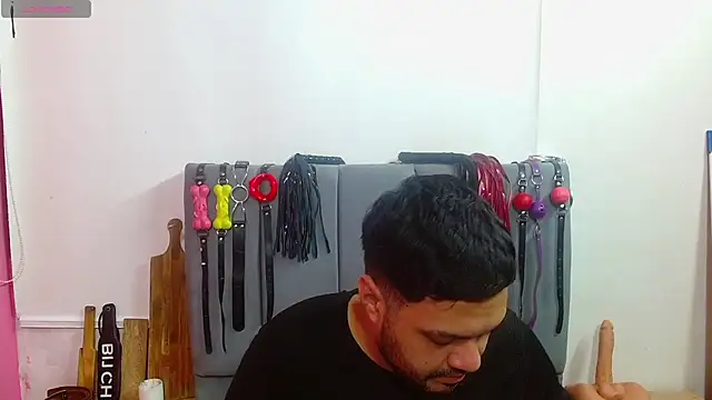 Alejandro_bdsm 라이브 XXX 채팅
