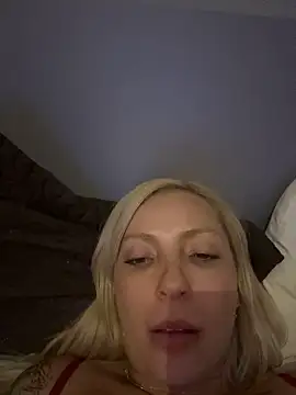 Juuhschmitt Show in webcam