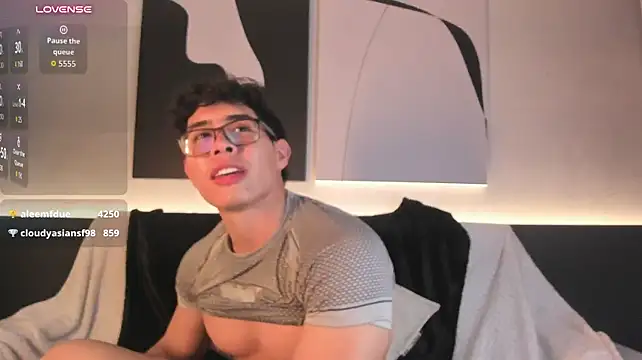Czat XXX na żywo – GrayAndrews