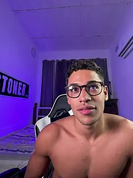 Jackson_stone – Live XXX-chat