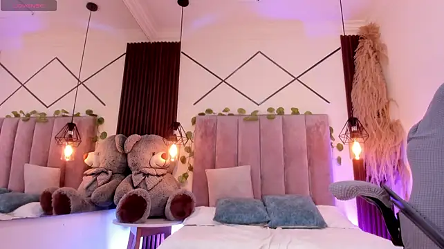 cami_rouxxx_ Adlı Modelin Canlı XXX Sohbeti