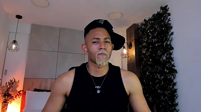 B_Wild 라이브 XXX 채팅