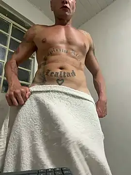 Giricotta Chat XXX live
