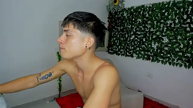 The_beby_guy Chat XXX live