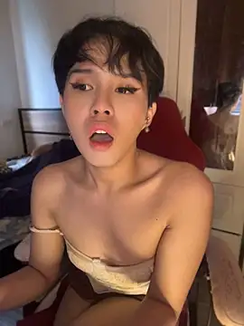 Chat XXX en directo de Plaxxxtique