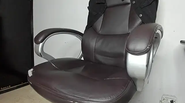 Živý XXX chat AlphaMarco