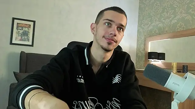 KaydenDrew élő XXX-chatje