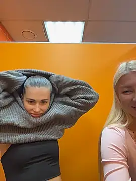 XXX chat uživo modela Charming_Ritta