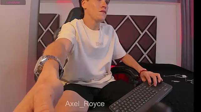 Chatroom XXX en direct de Axel_Royce