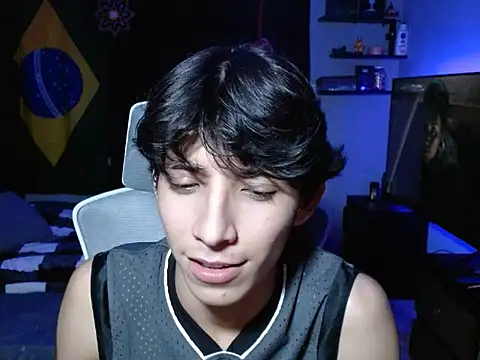 Chat +18 de AvenaBoy ao vivo