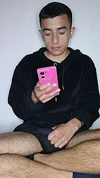 Chat +18 de Thick_Cock ao vivo