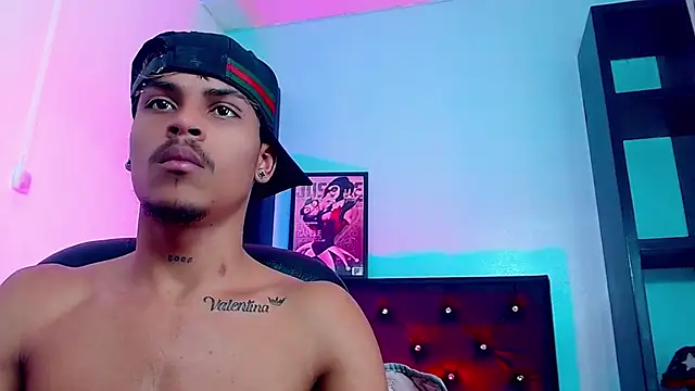 Chat +18 de Angel_foxc13 ao vivo