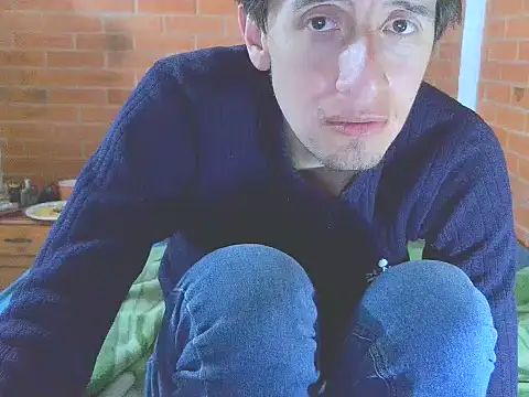 johan70sexy Adlı Modelin Canlı XXX Sohbeti