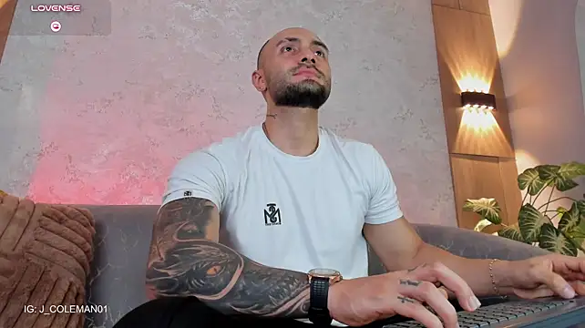 Chat XXX ao vivo de JeanColleman