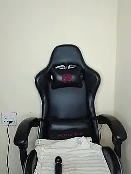 ShyTiny's Live XXX Chat