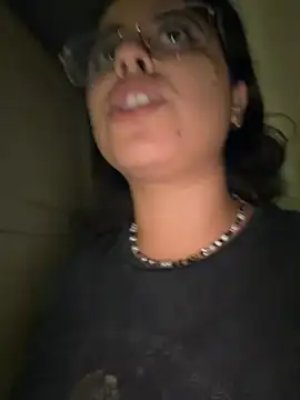 Chat +18 de LaHijaDelPecado ao vivo
