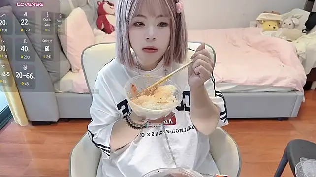 M-17x 即時 XXX 聊天