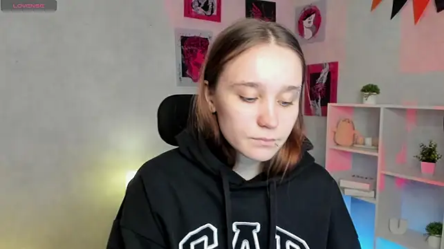 Živý XXX chat foxy__boxy