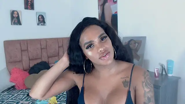 Chat +18 de madison_holiday ao vivo