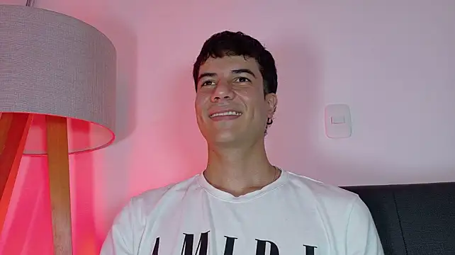 Derek_stud_ live XXX chat