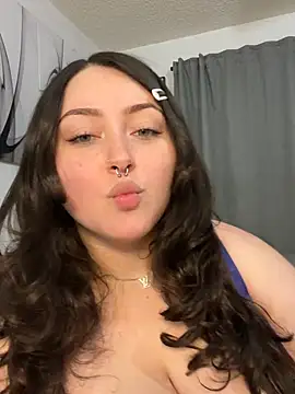 Evemeqt লাইভ XXX চ্যাট