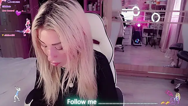 Chat +18 de AnnieGOld_ ao vivo