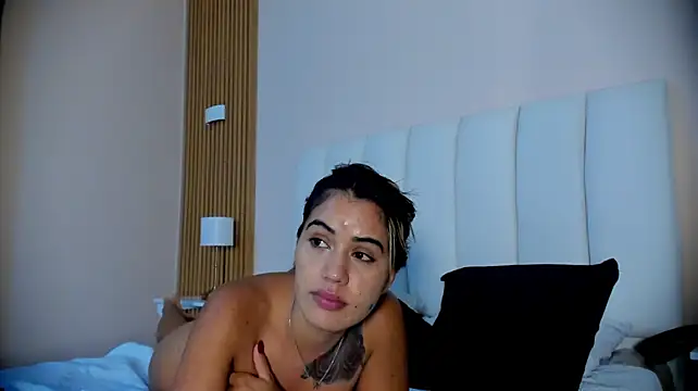 แชท XXX สดของ giirlnaughty