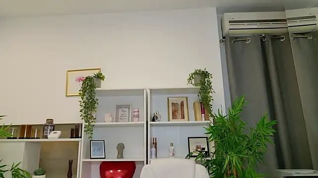 XXX chat uživo modela LadyLeea