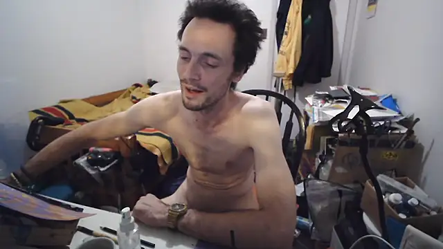 JohnnyMoves Adlı Modelin Canlı XXX Sohbeti