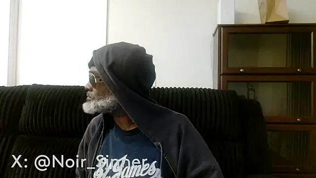 Chat XXX en directo de sinnernoir