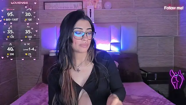 mia_devine_ Chat XXX live