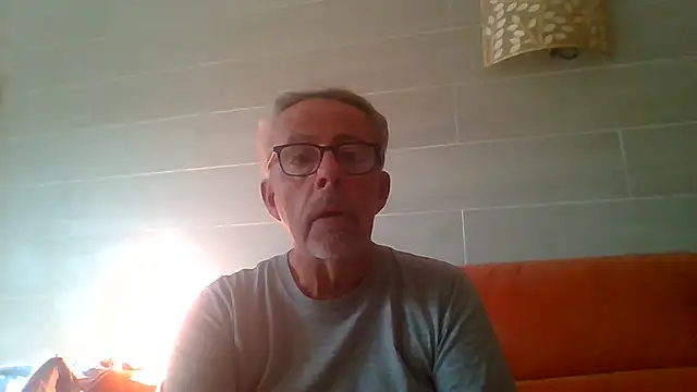 Chat XXX ao vivo de tuggy59