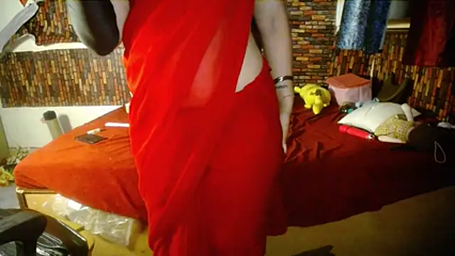 IndiianKriti 即時 XXX 聊天