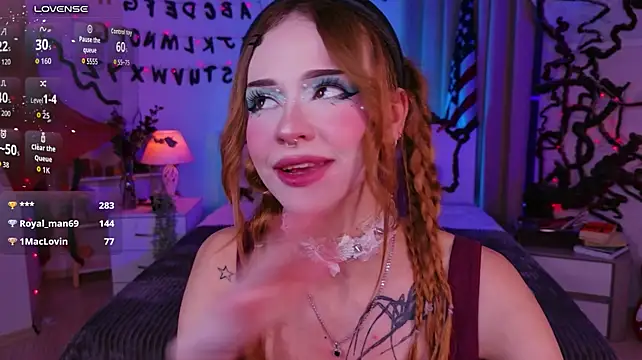 Chat +18 de Adetta ao vivo