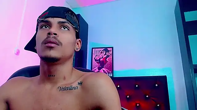 Chatroom XXX en direct de Angel_foxc13