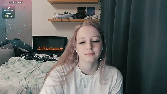 Alyaley live XXX chat