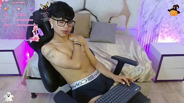 Deann_Tay Chat XXX live